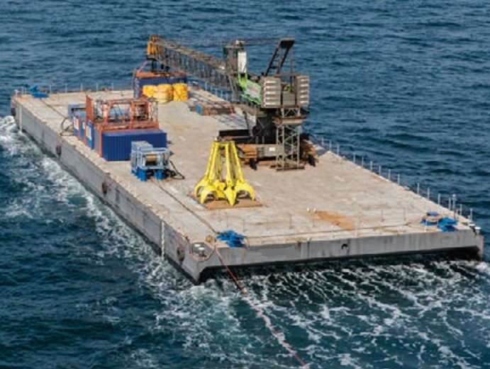 Flat top deck barge